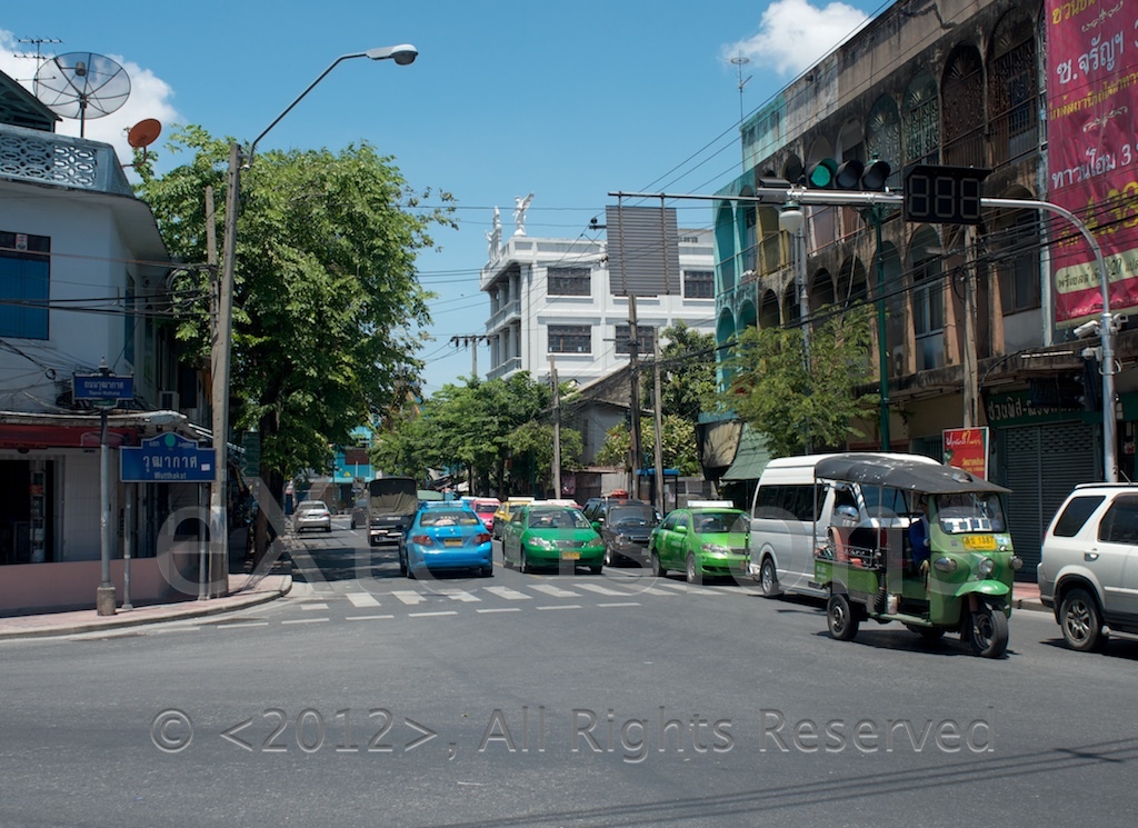 Thonburi side