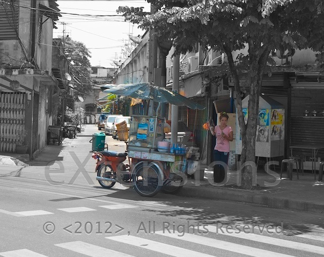 Thonburi side