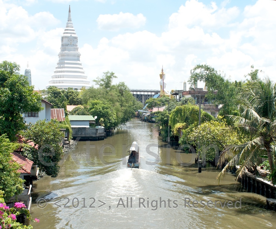 Thonburi side