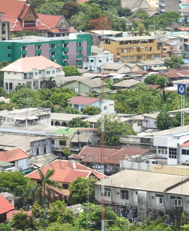 Thonburi side