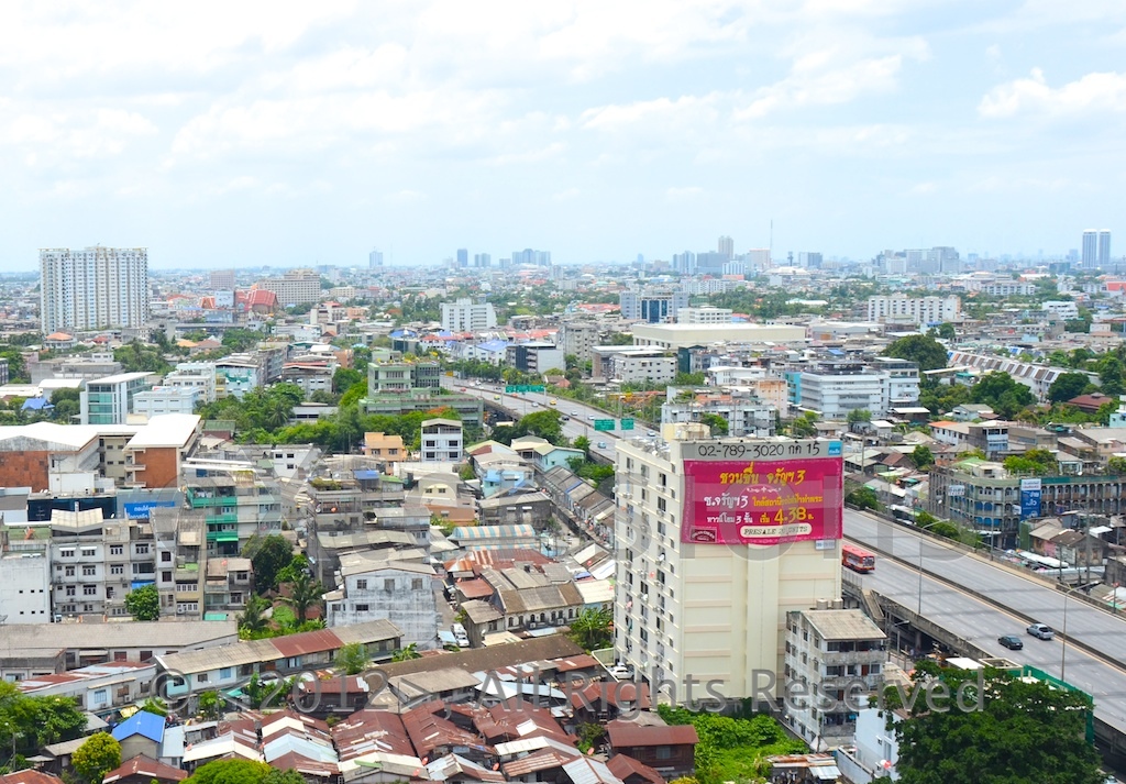 Thonburi side