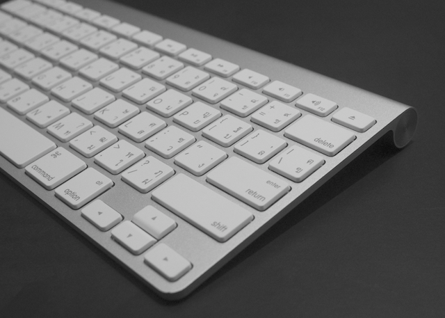 Apple wireless keyboard