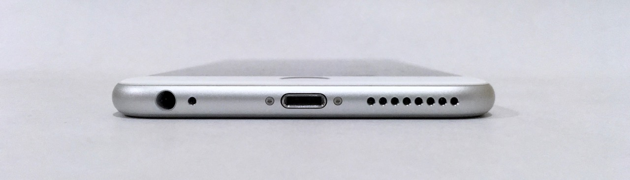 3.5mm port