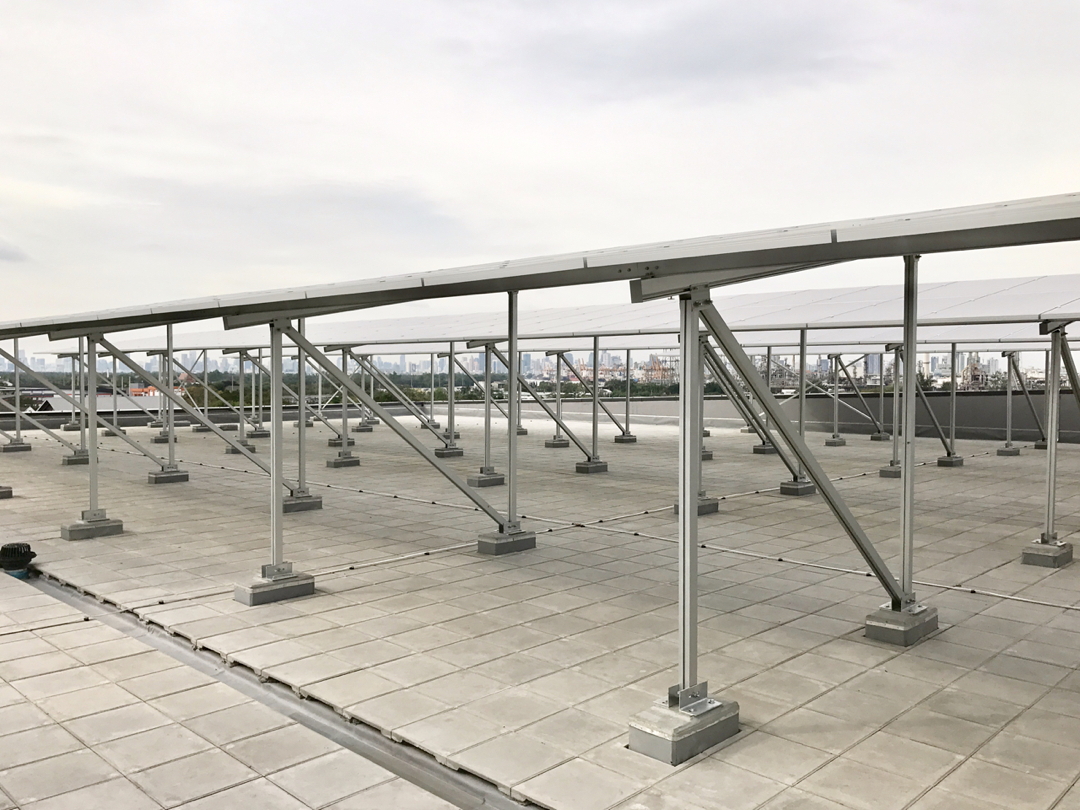 Solar Panel Installation on roof of Com7 Head Office