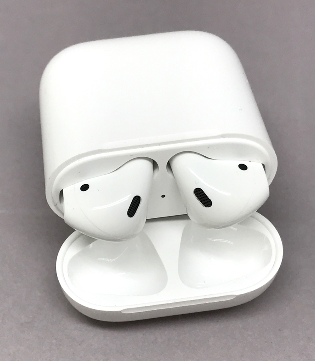 AirPods