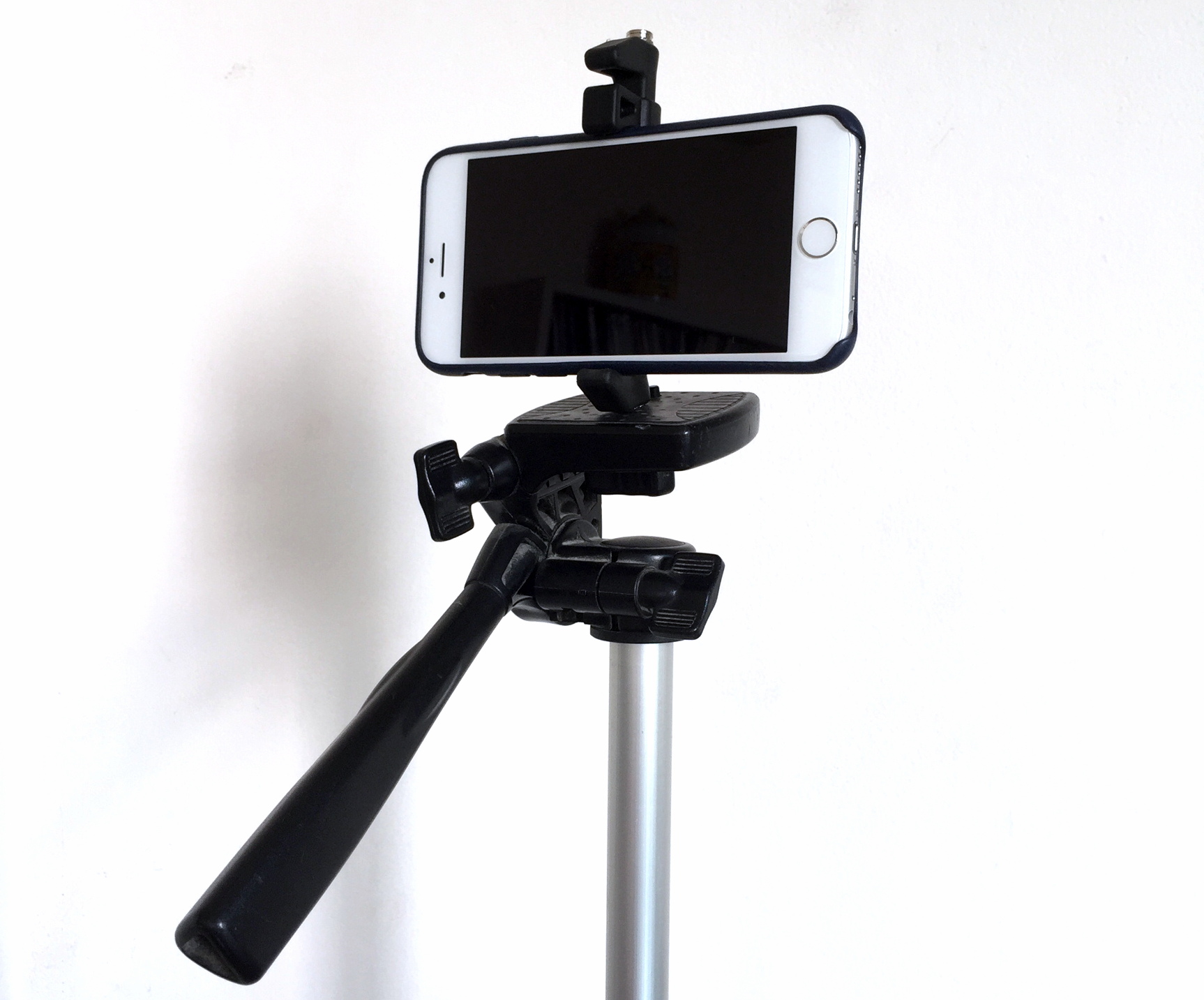 Glif Tripod Mount 2