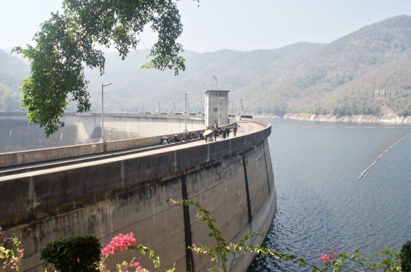 Bhumipol Dam crest