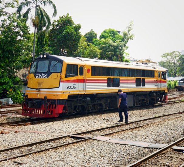 Thonburi Station