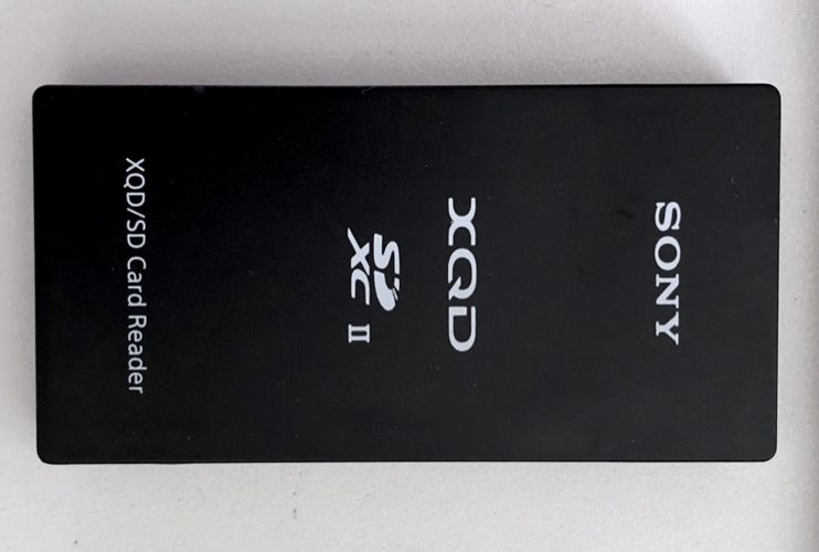 XQD Card Reader