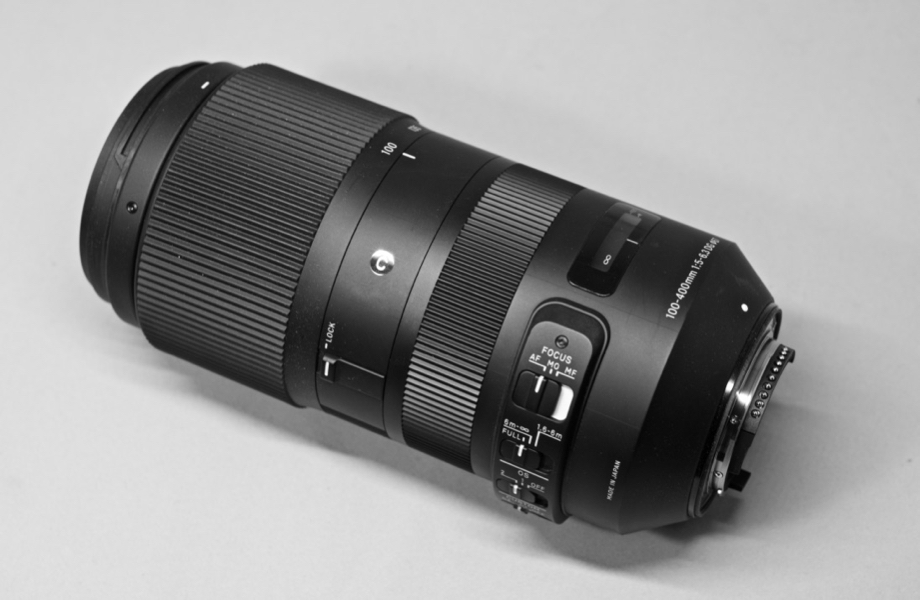 Sigma telephoto lens