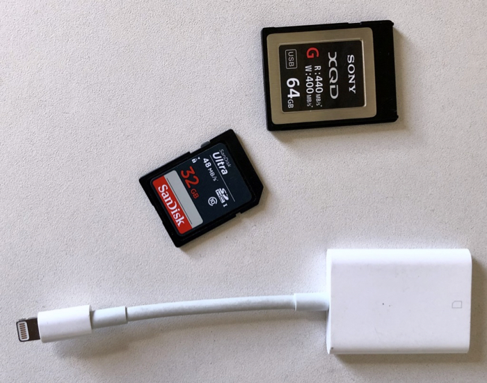 XQD card and card reader