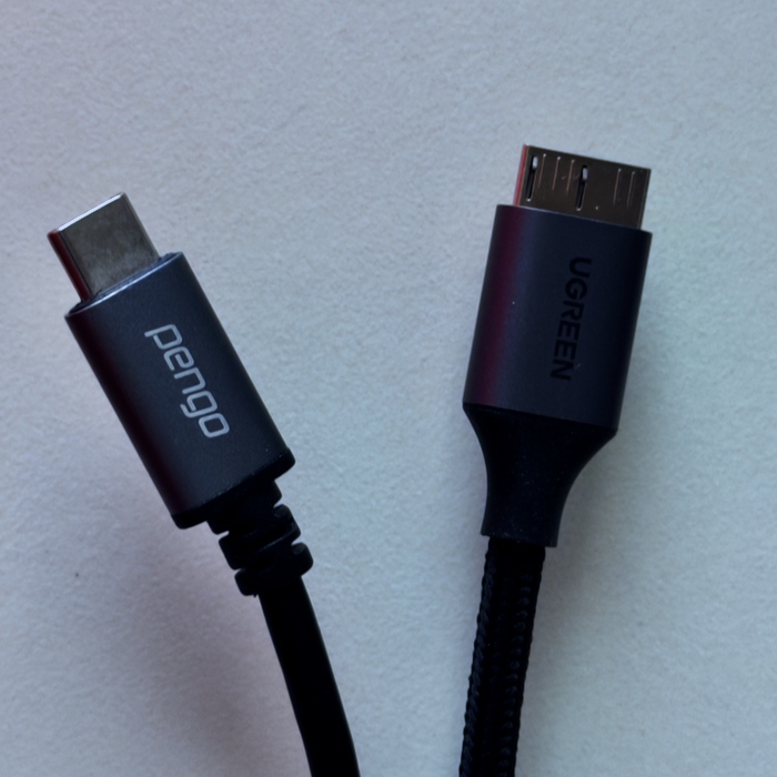 USB-C to USB-micro B cables