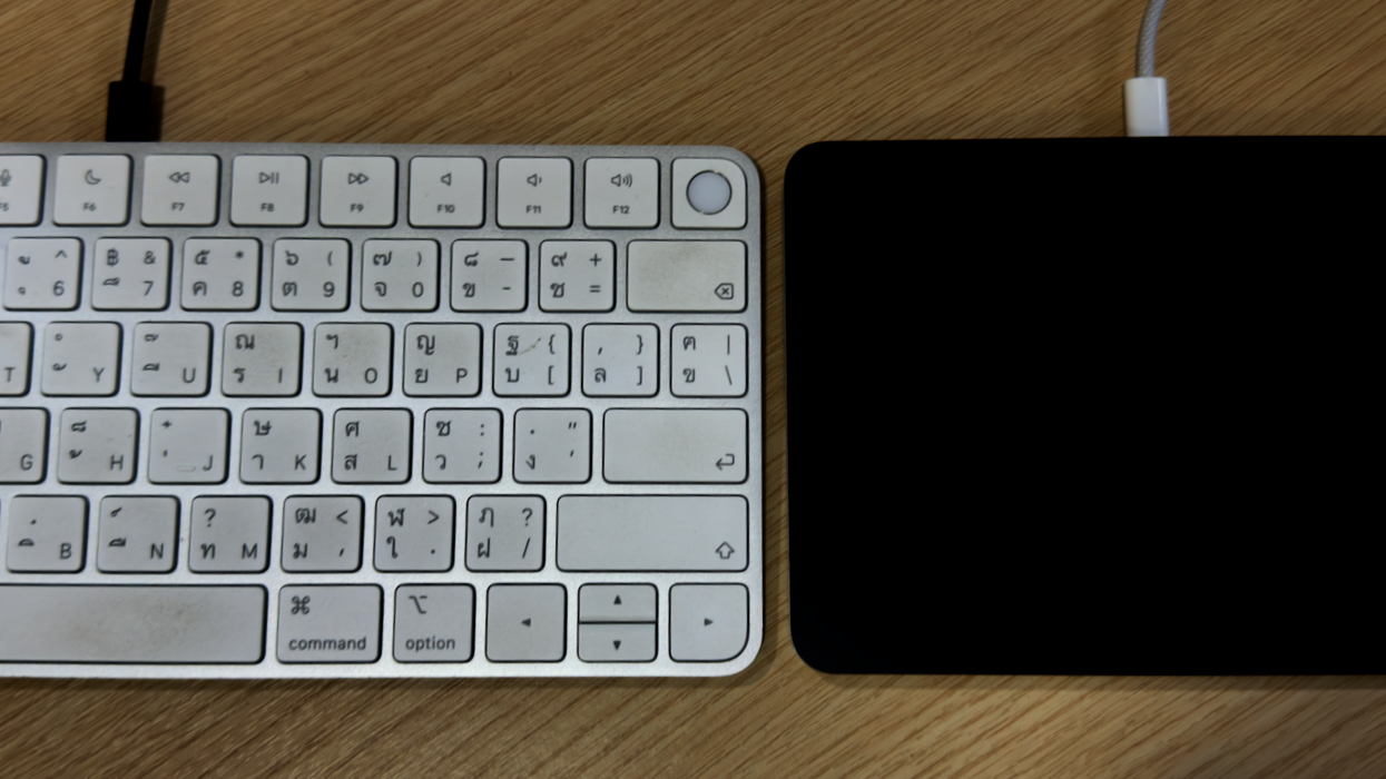 Apple wireless keyboard and trackpad