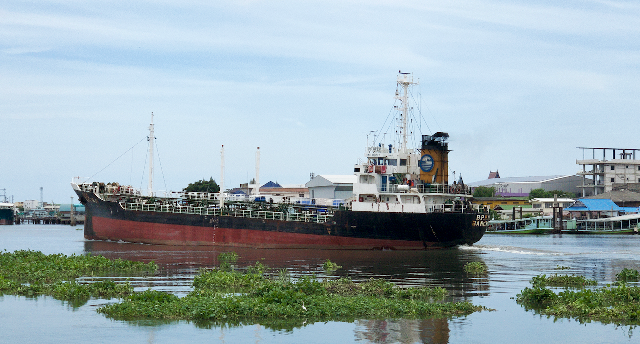 Ship with Plimsoll Line
